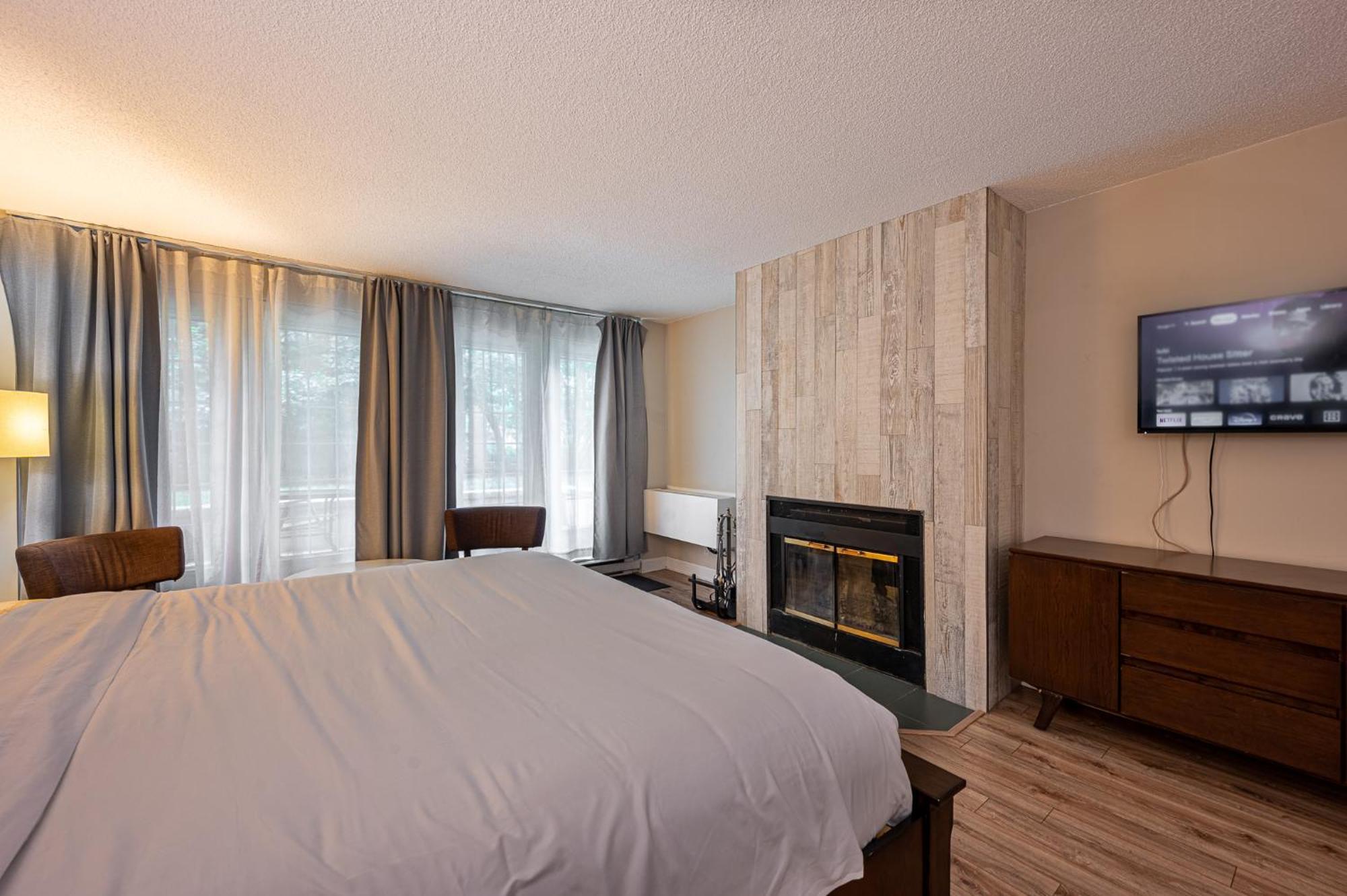 Le Bordeau A Saint-Sauveur Apartment Bagian luar foto